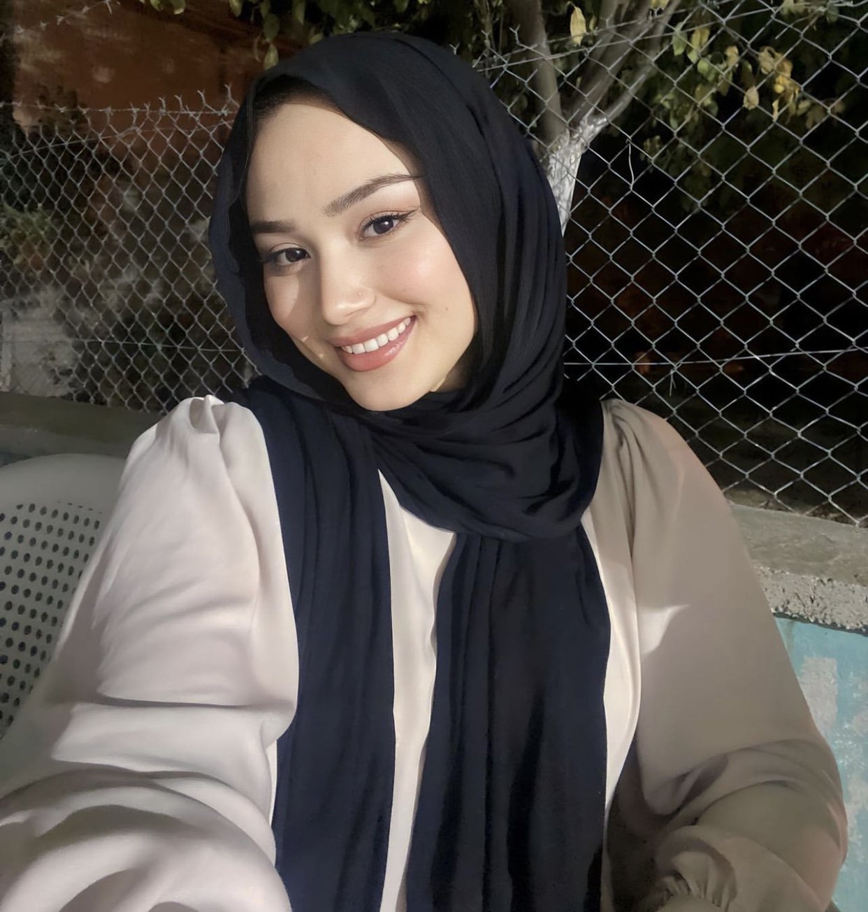 Işıklar Zarif Sevgili Bayan Escort Sultan