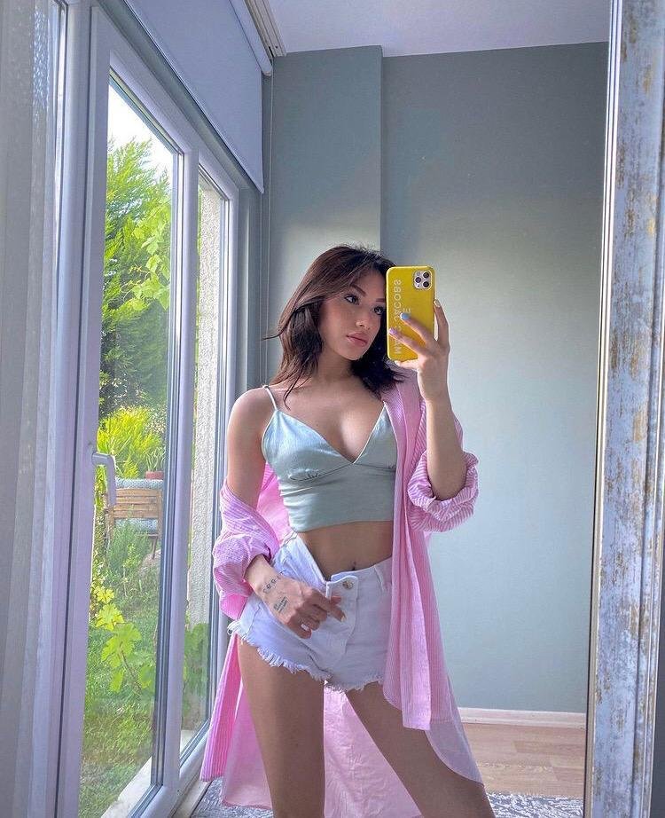 Çamyuva Mükemmel Kadın Escort Şebnem